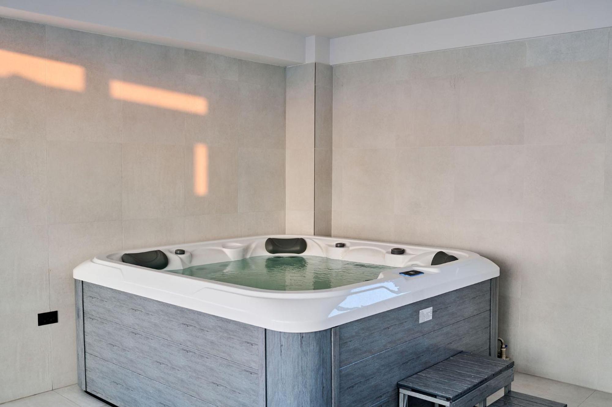Alma Apartment In Infinity Beach Resort - Parking Mamaia Ngoại thất bức ảnh