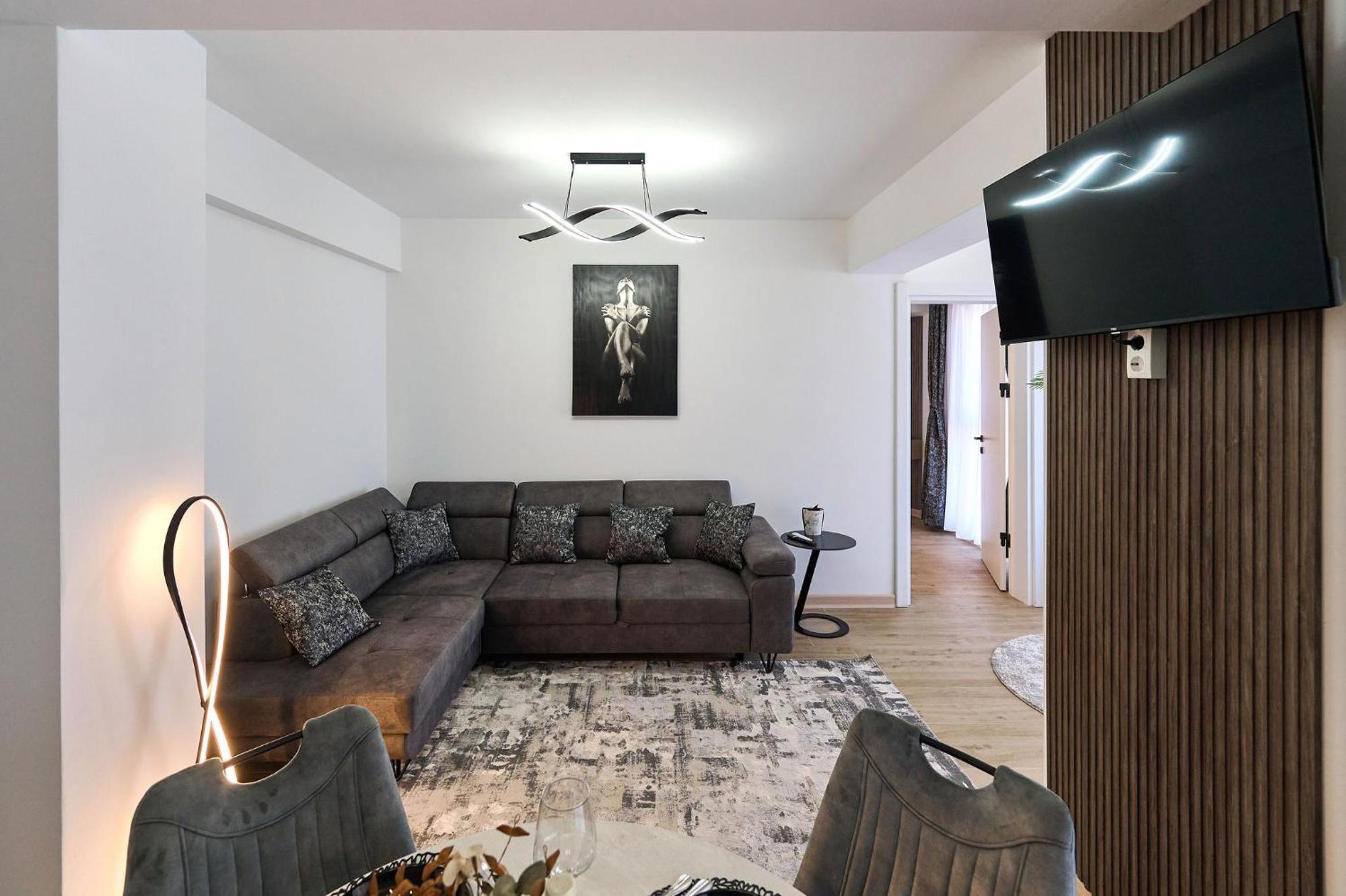 Alma Apartment In Infinity Beach Resort - Parking Mamaia Ngoại thất bức ảnh